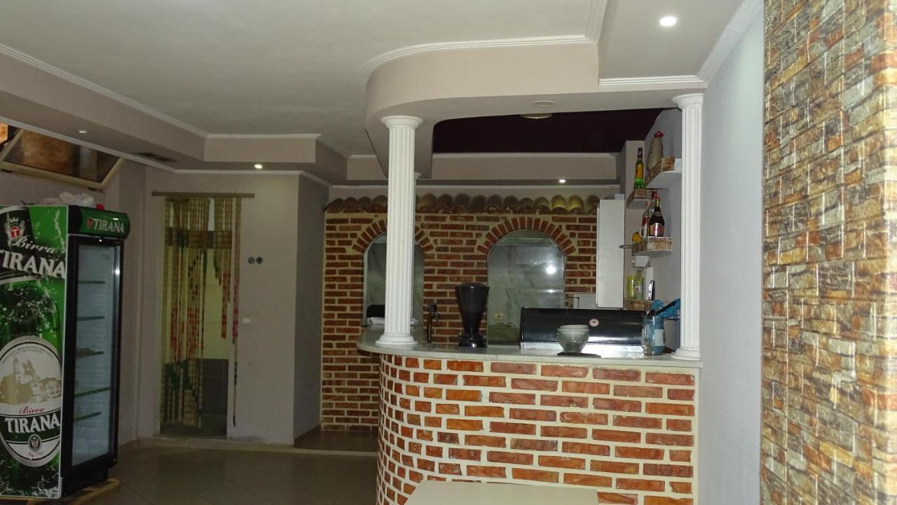 Hotel Arsenal Ksamil Buitenkant foto