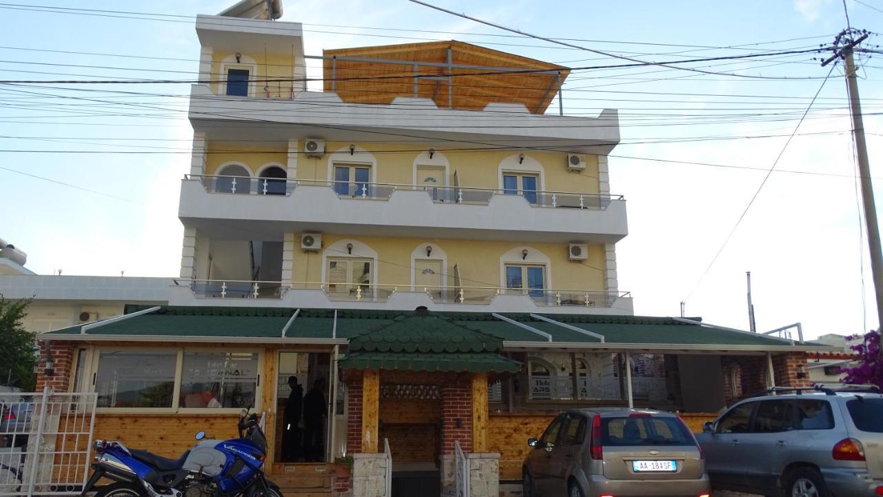 Hotel Arsenal Ksamil Buitenkant foto