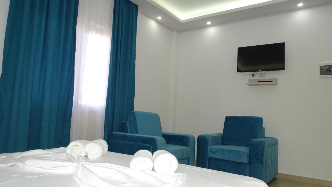 Hotel Arsenal Ksamil Buitenkant foto